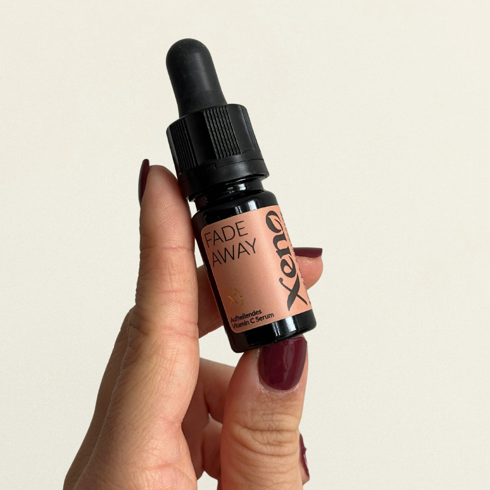 Fade Away - Aufhellendes Vitamin C Serum