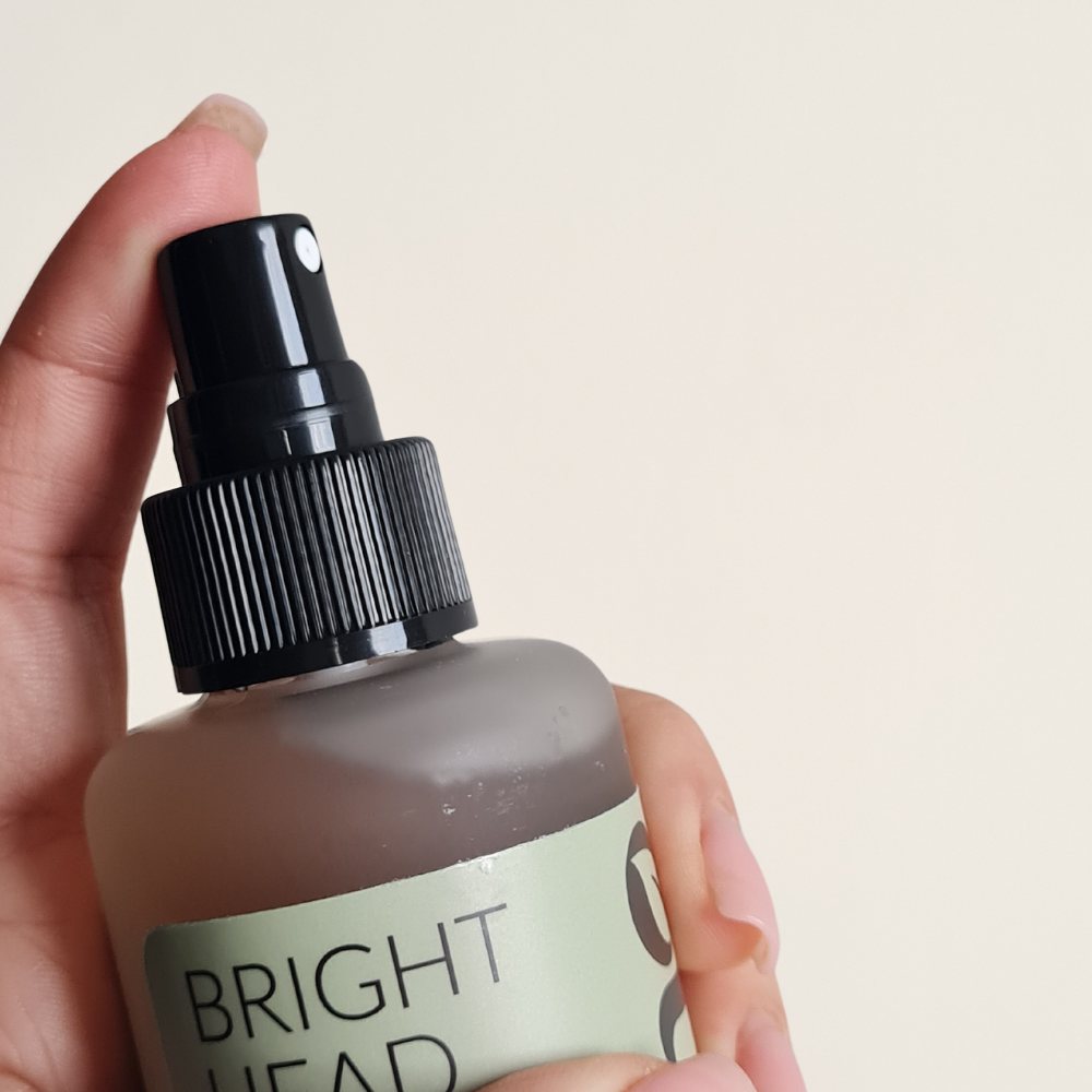 Bright Head - Revitalisierendes Serum-Spray für straffere Haut