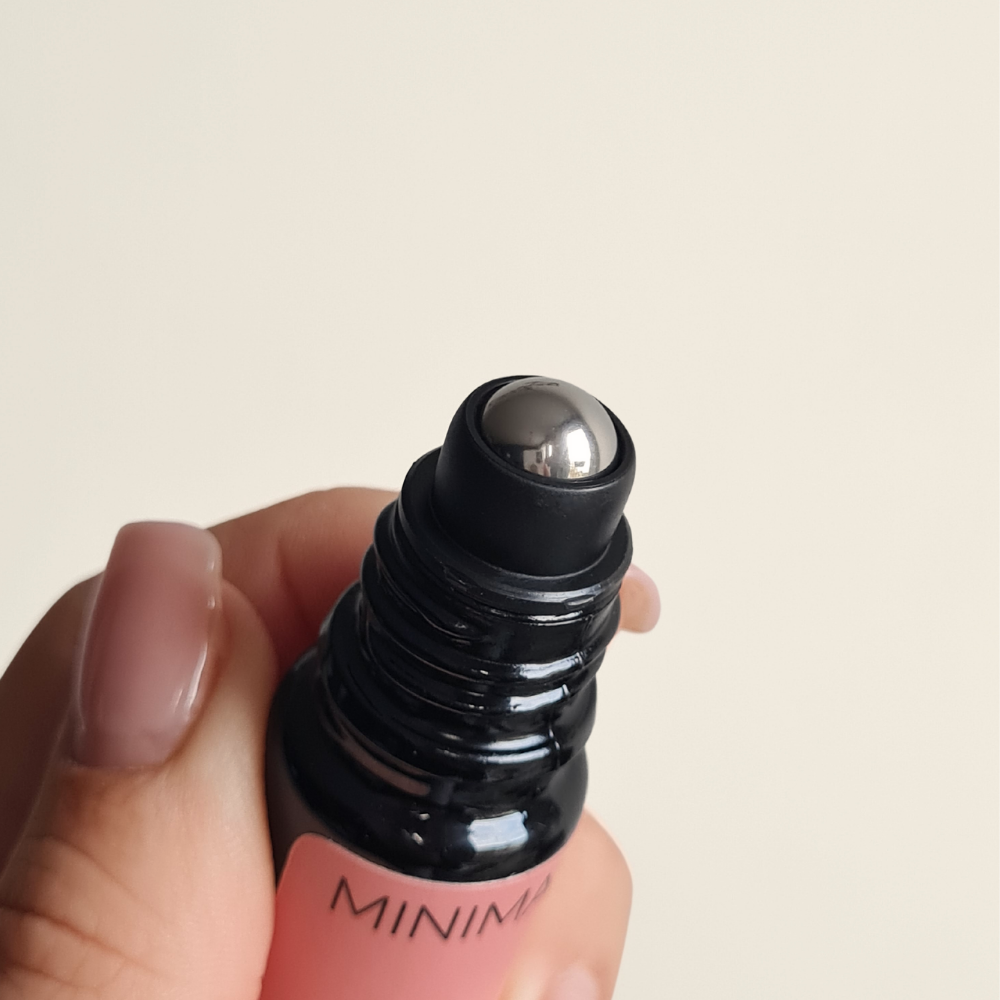 Minimalism - SOS Serum-Roller bei Rötungen, Pusteln & Schwellungen